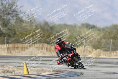 media/Dec-01-2025-Moto Forza (Mon) [[2daa91e15f]]/2-Intermediate Group/Session 3 (Turn 3)/